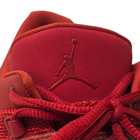 Jordan J23 Read Sneakers 13 - Picture 8 of 13